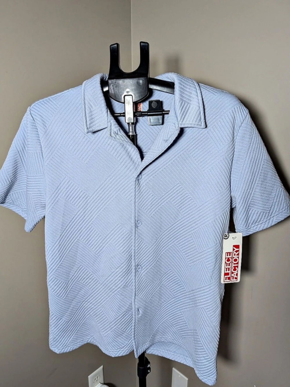 Fleece Factory Geometric Button Front Shirt in Blue Size Medium NWT